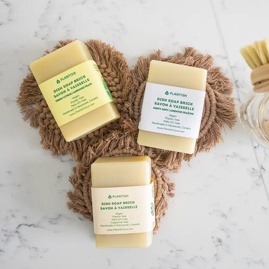 Soap blocks for a sustainable lifestyle in your kitchen - the eco-friendly and plastic-free way to clean the dishes.