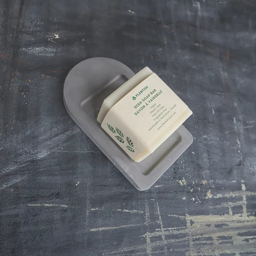 Add a decorative touch to your bathroom with our sustainable grey plastic-free soap dish, featuring a solid dish soap bar on top and self-drying design.