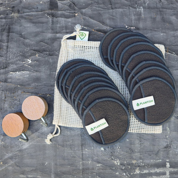 16 pieces reusable bamboo rounds with 2 wooden wall hooks